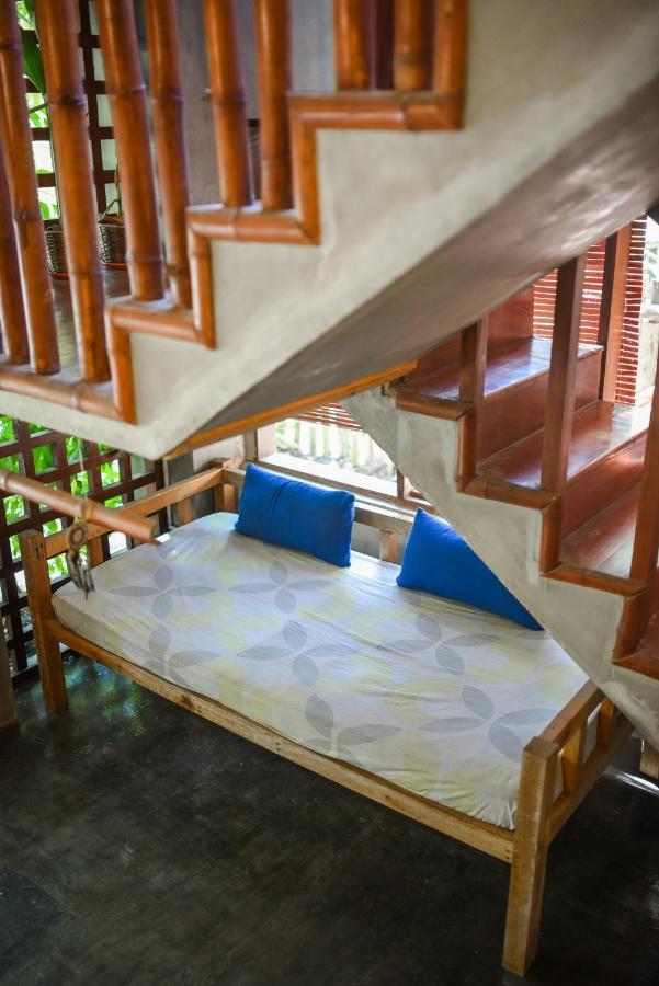 Sinag Hostel (Adults Only) جنرال لونا المظهر الخارجي الصورة